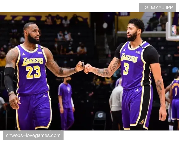 战术前瞻：掘金对阵湖人，约基奇与戴维斯的对位将成为胜负手