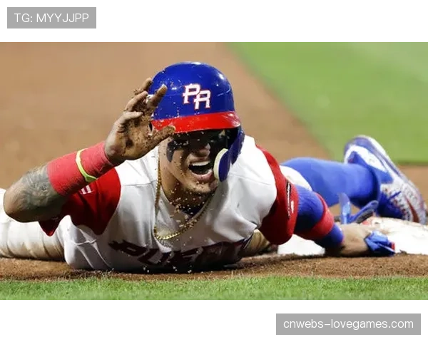 从手术台到投手丘：通讯记录波多黎各投手索菲亚·门多萨伤愈复出后的首场完封胜